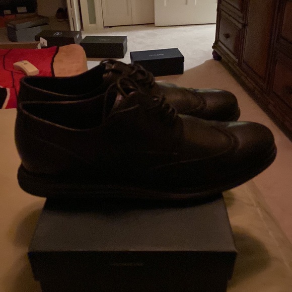 Pair of Cole Hanns Grand.OS casual color Black brand new with the box size 12 - Picture 4 of 8